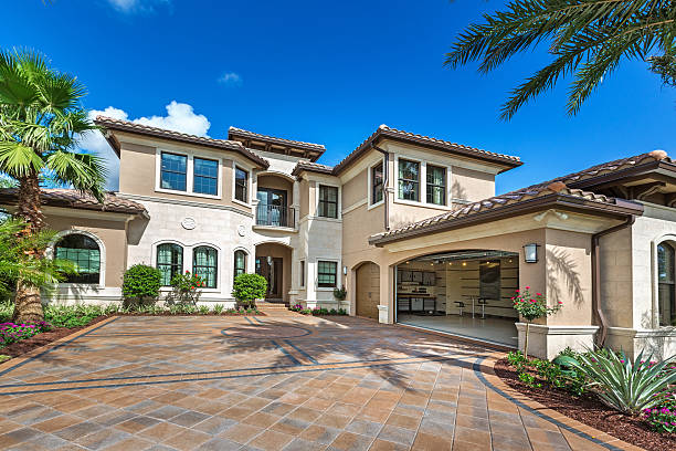 Best Interlocking Driveway Pavers  in Wmington, IL